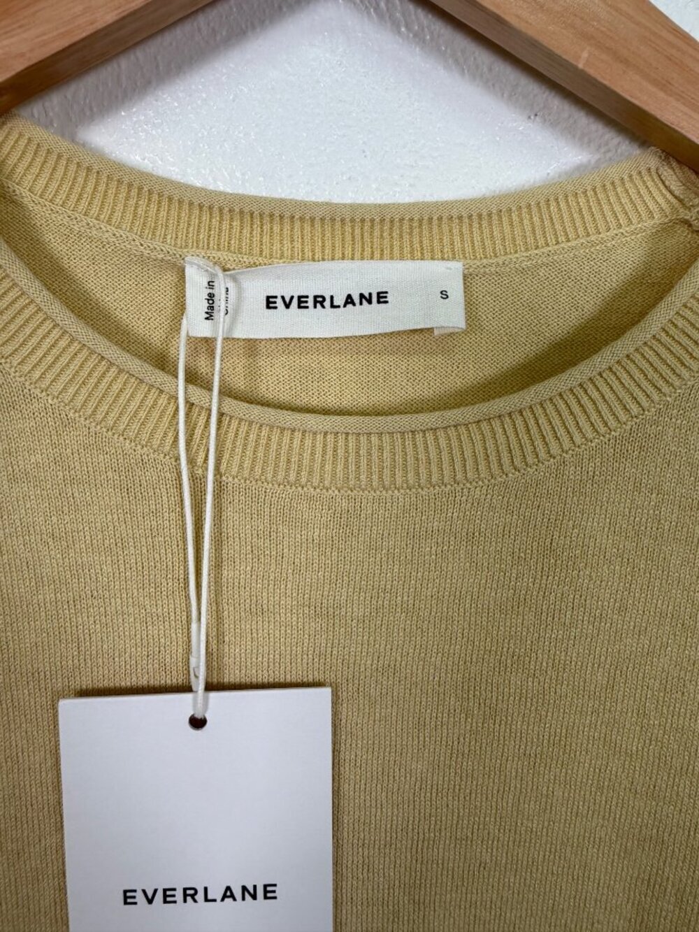 Everlane Crewneck Sweater Organic Cotton Cashmere Parsnip Yellow Layer Top Small - Picture 3 of 10